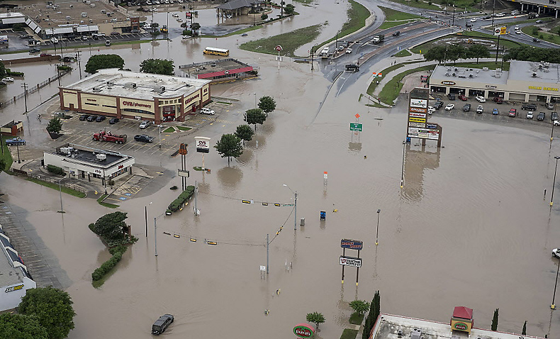 Worst flood since 1920s swamps San Marcos, one confirmed fatality