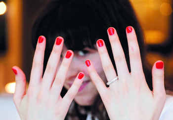 Do gel manicures really last two weeks?