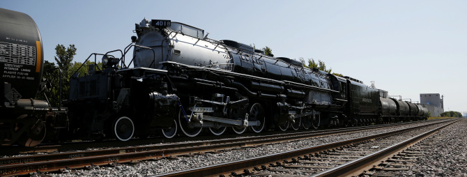 Big Boy locomotive arrives at new home in Frisco