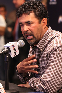 A very embarrassed Ozzie Guillen apologizes for betraying the