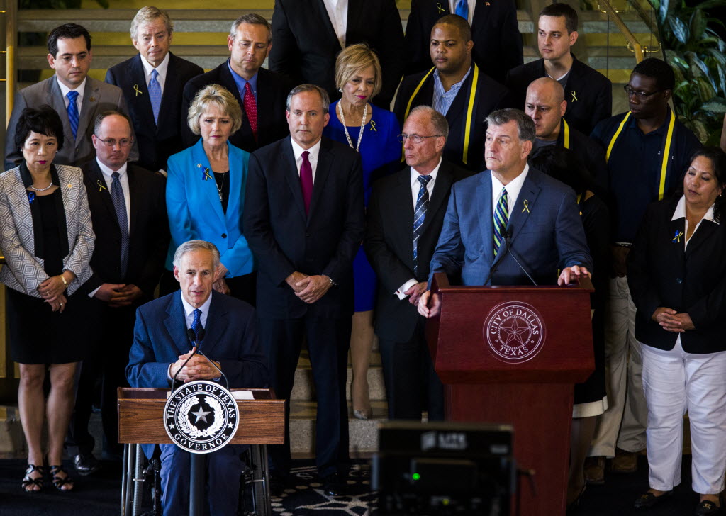 Gov. Greg Abbott In Severe Pain From Burns As He Traveled To Dallas In ...