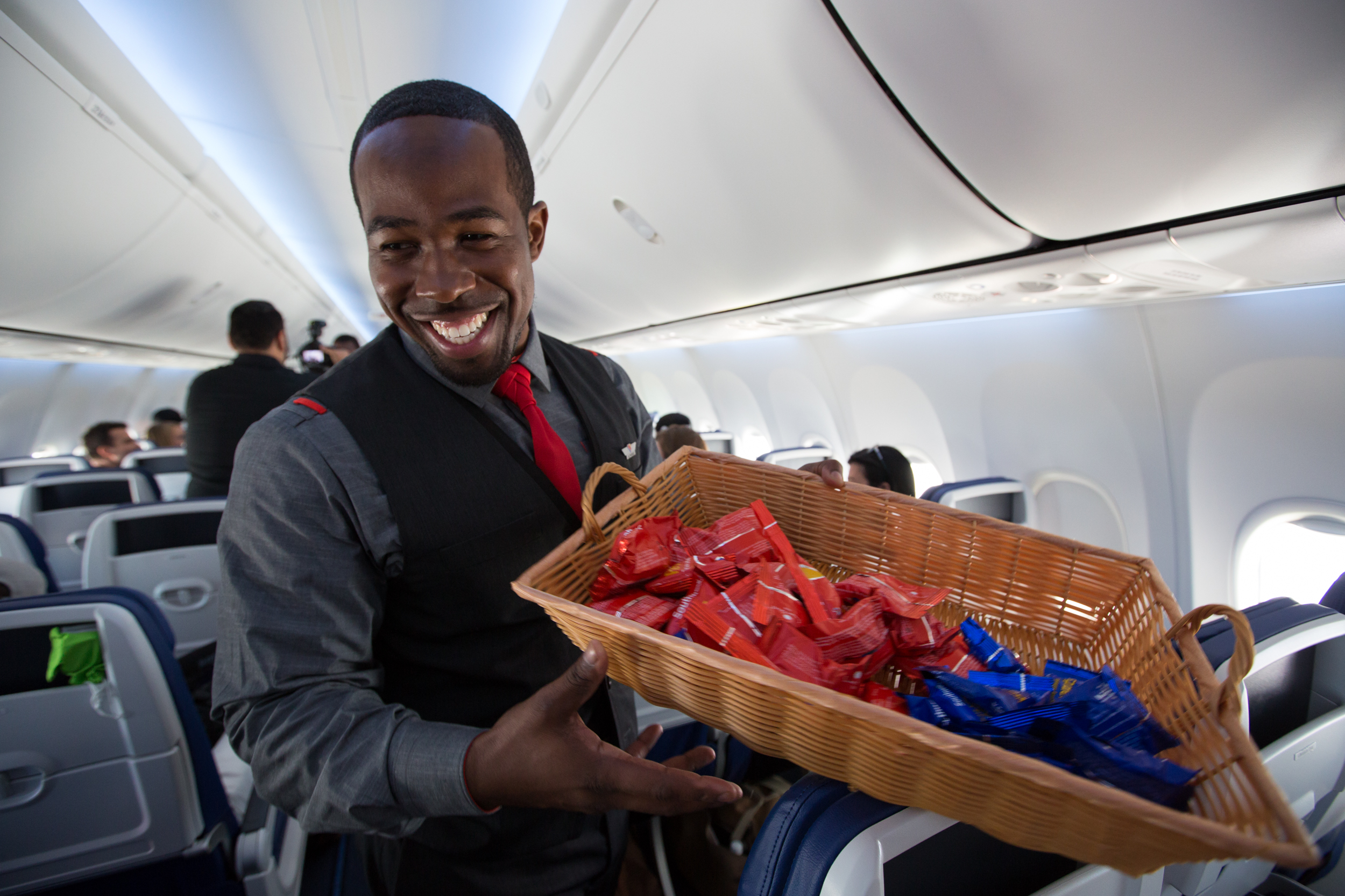 See Southwest Airlines employees show off their new uniforms at 35,000