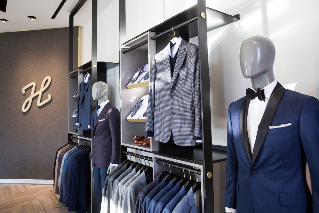Flipboard Dallas Men S Clothing Brand J Hilburn Hires New