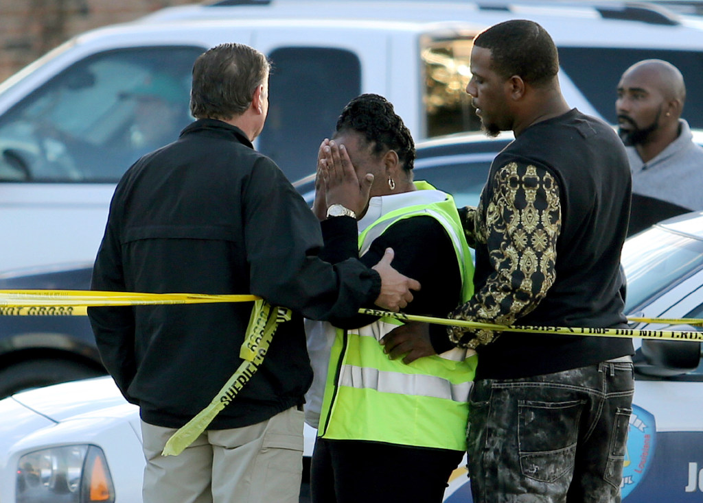 Ex-NFL star Joe McKnight killed in New Orleans road rage shooting