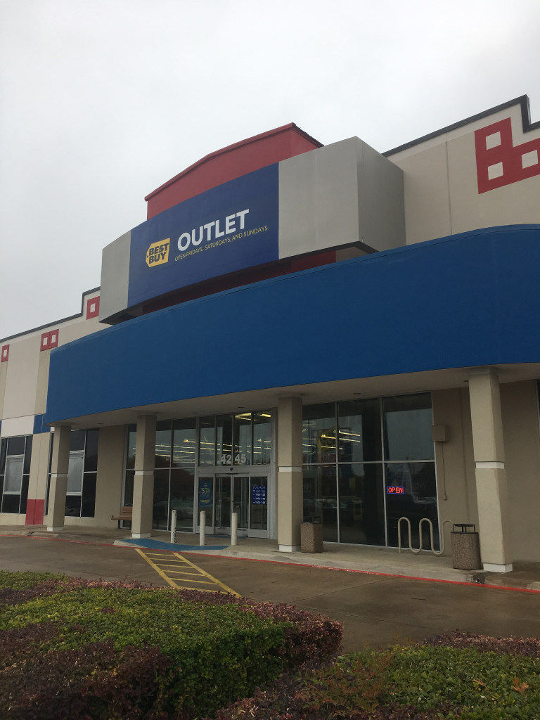 Best Buy Outlet: Clearance Electronics Outlet Store – Best Buy
