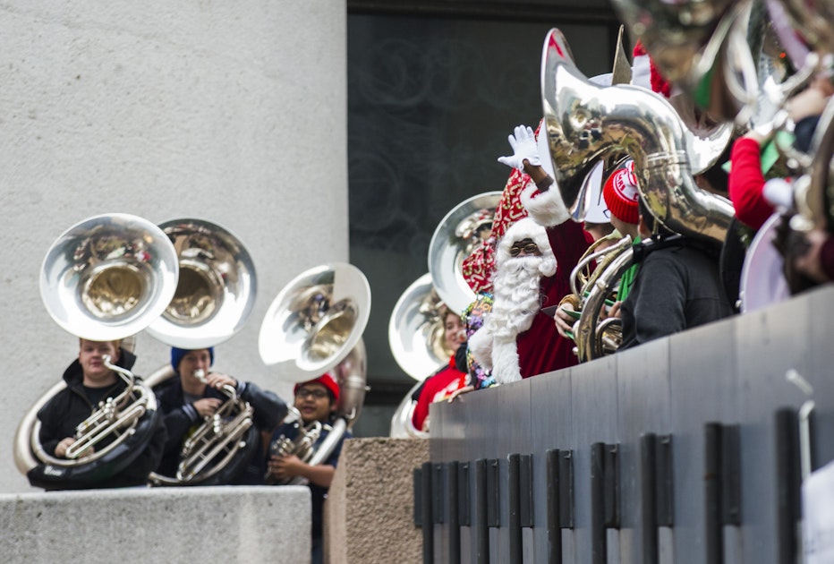 Tuba Players Take over Thanksgiving Square for 39th Annual Tuba