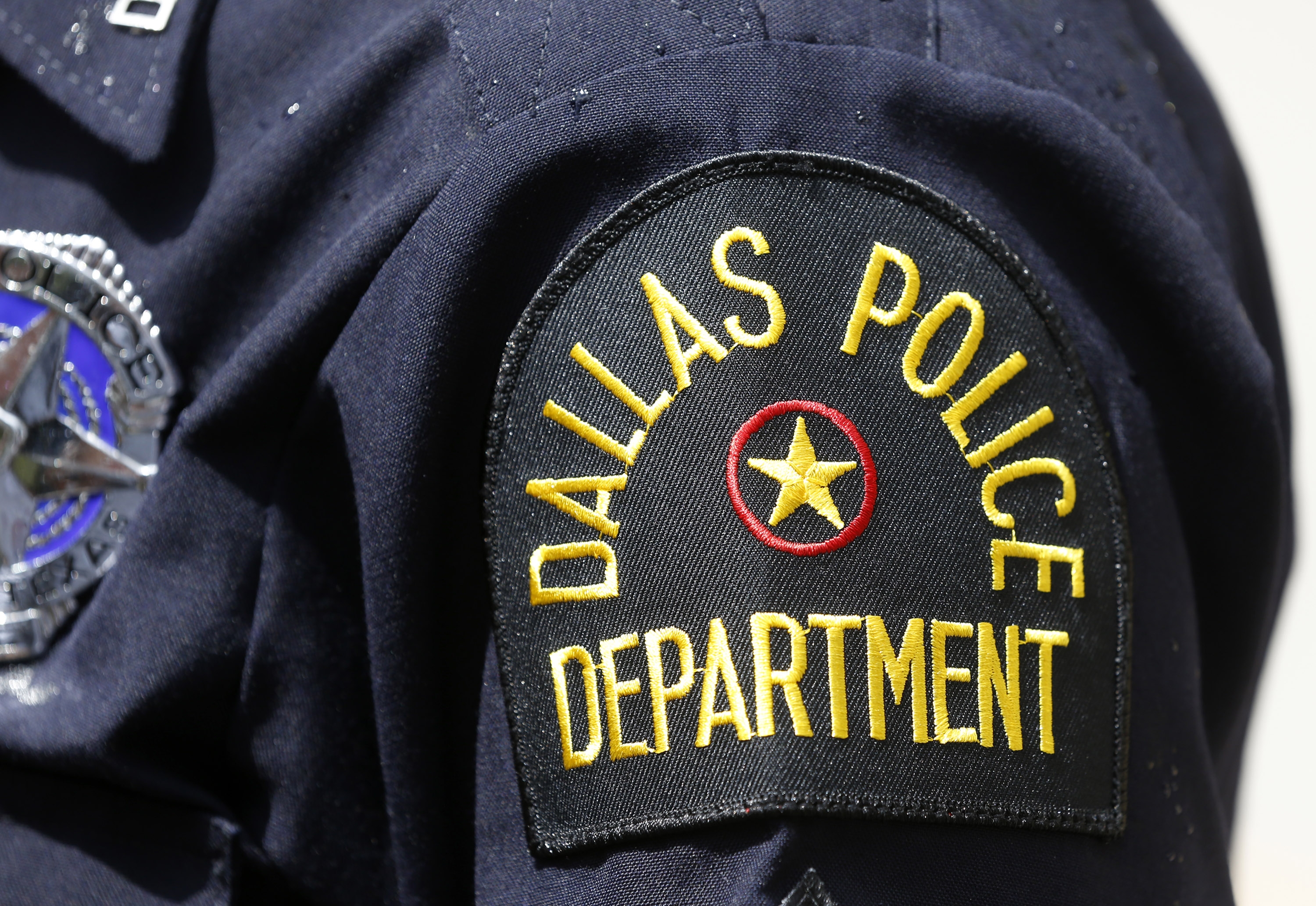 Female police officer files $1M gender discrimination lawsuit against city  of Dallas