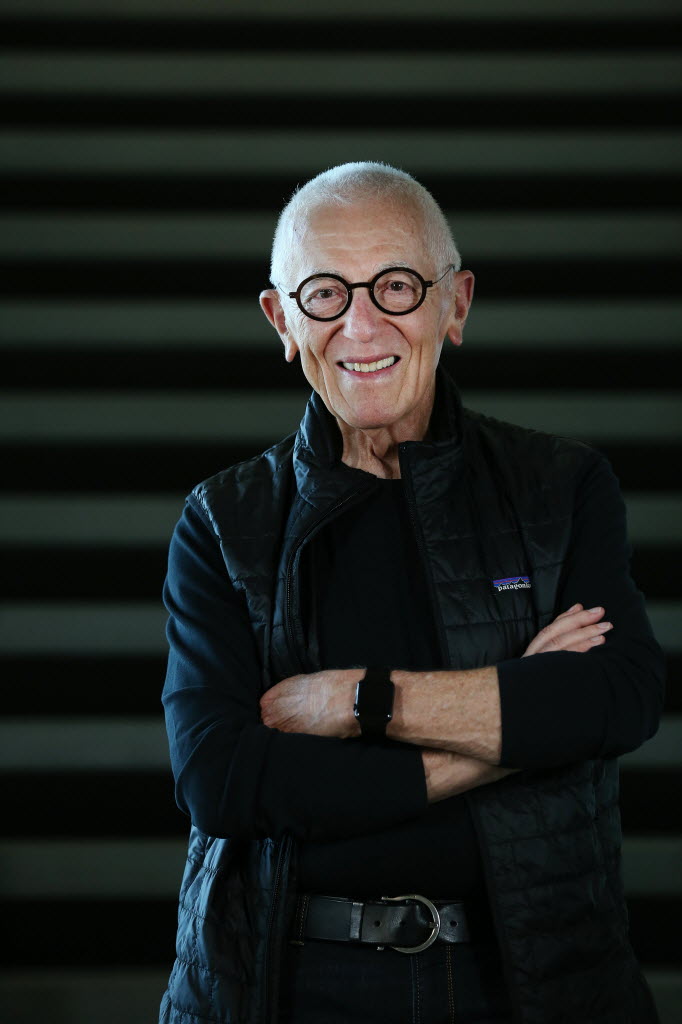 1493934566 NB_22richards05AJ