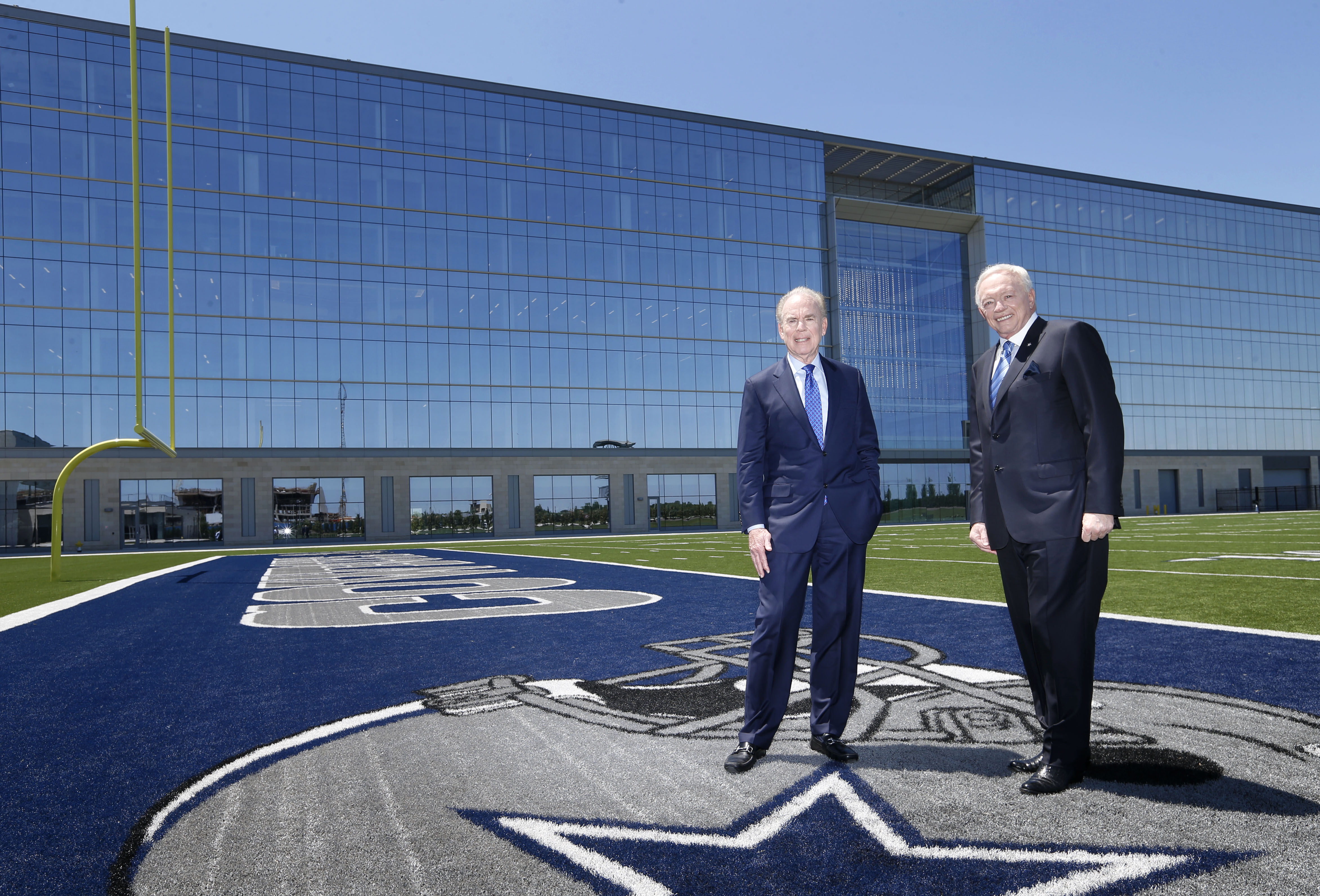 Roger Staubach: From Cowboys QB To Real Estate Mogul