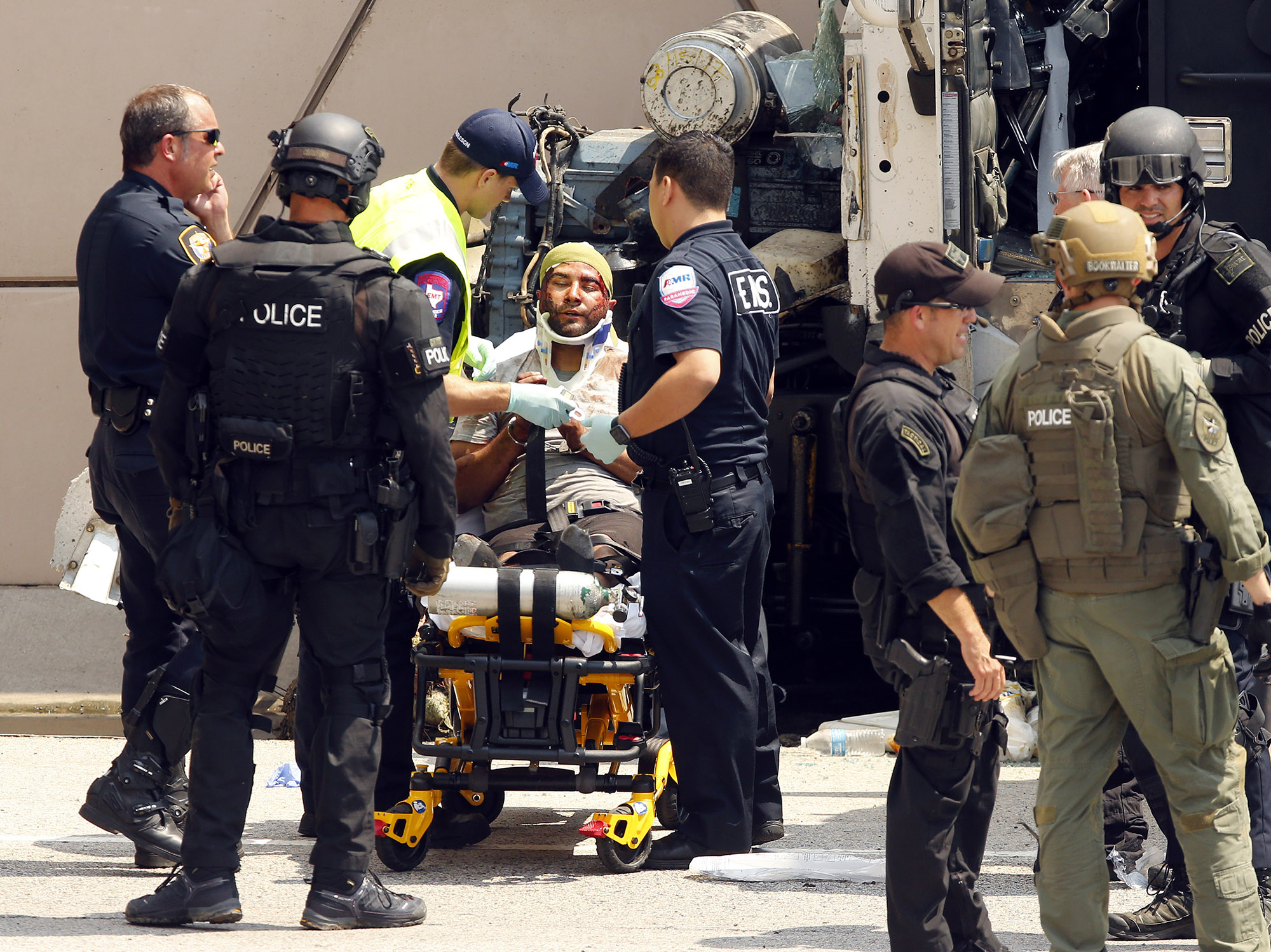 Suspect in custody after police chase with stolen semi ends in standoff