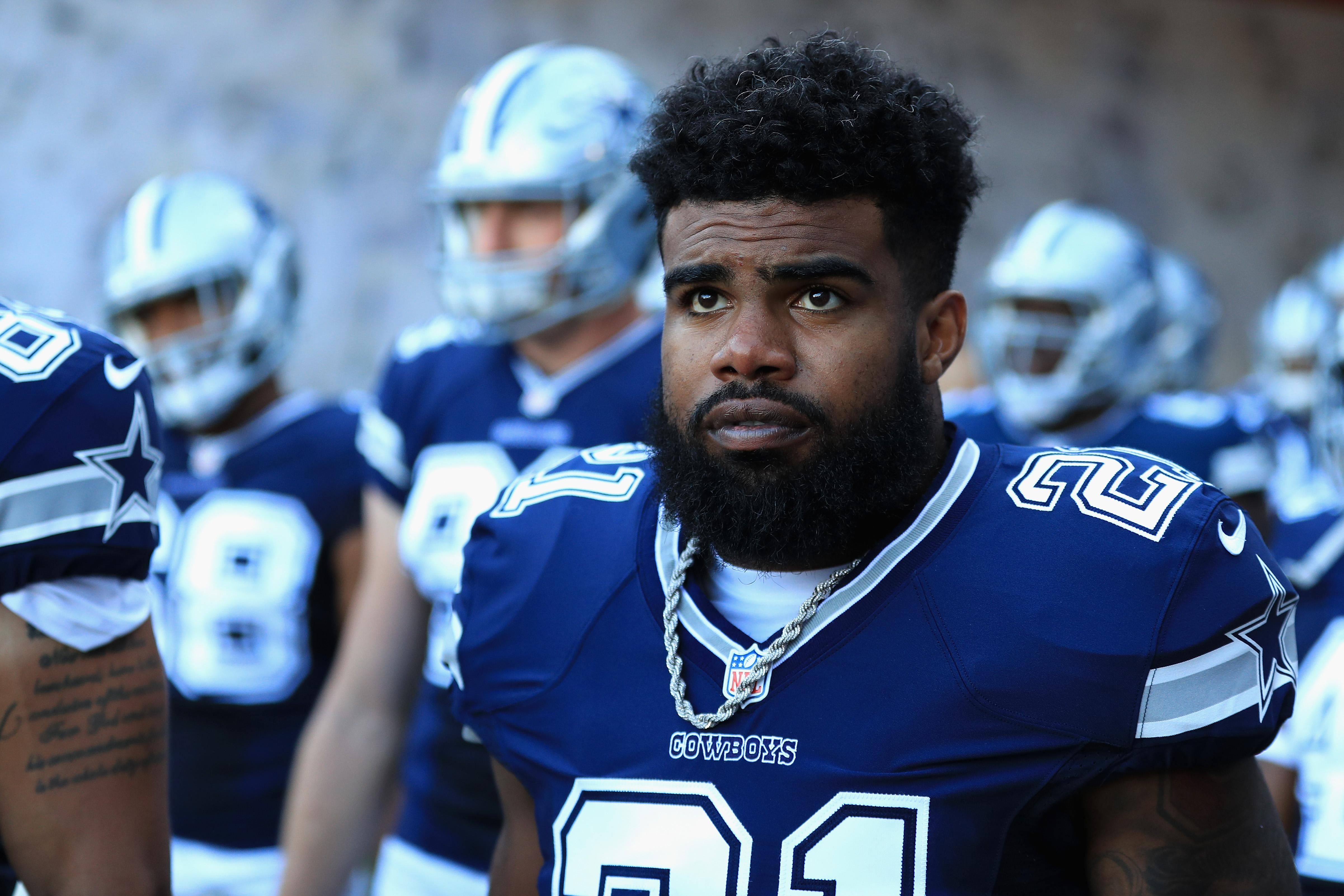 The Ezekiel Elliott suspension explained in a 2-minute read 