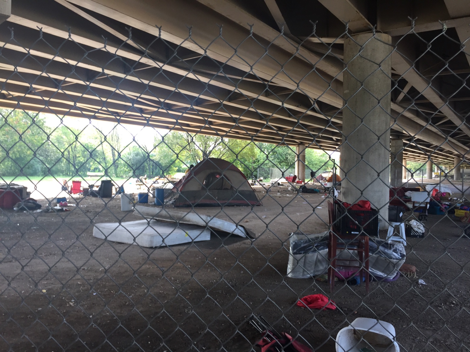 Dallas Closes Homeless Encampment Miles From Shelter For Houston   1504039514 IMG 5440 