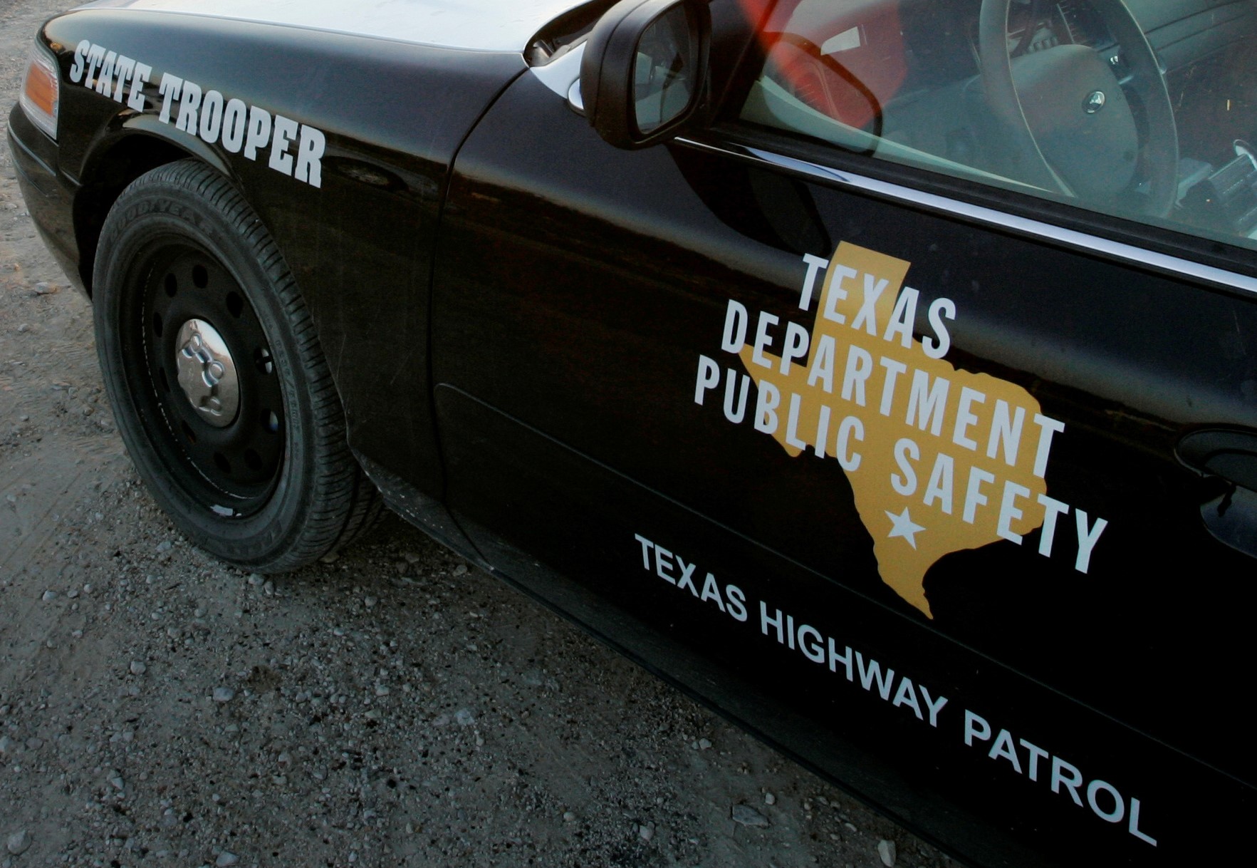 'Hard-working, selfless' trooper dies in fiery crash &hellip;