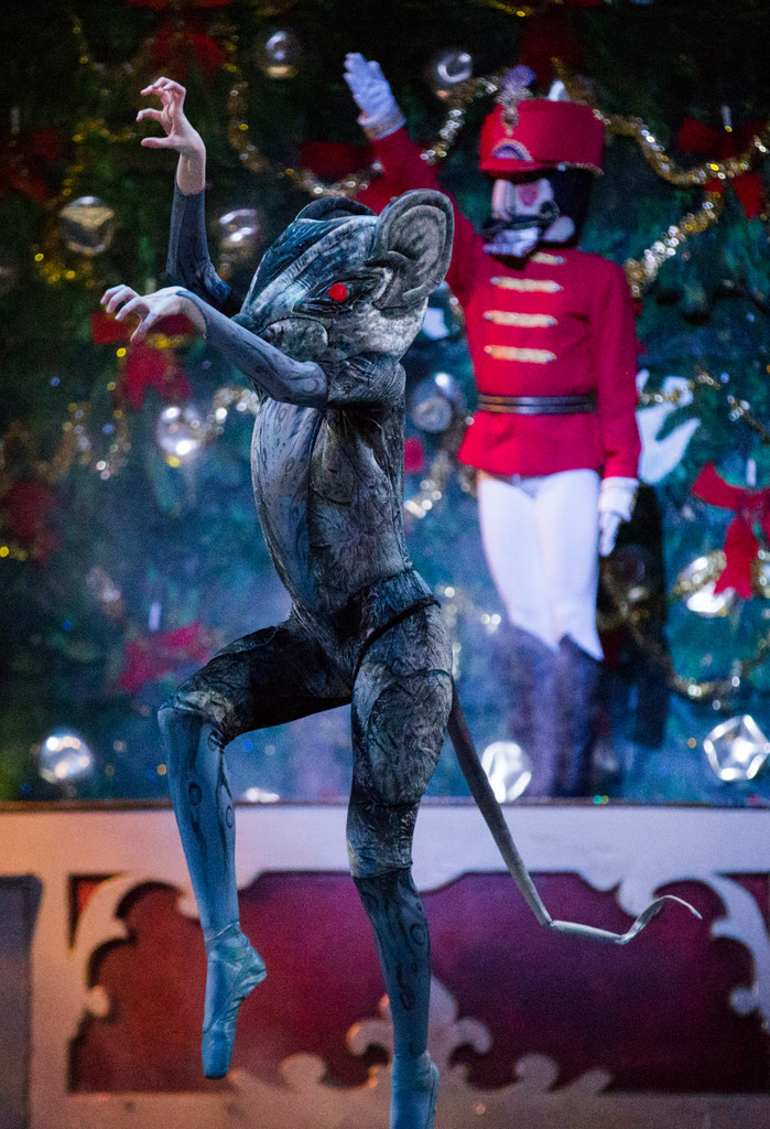 Review: A Sugarplum Fairy waves a sweet 'Nutcracker' goodbye