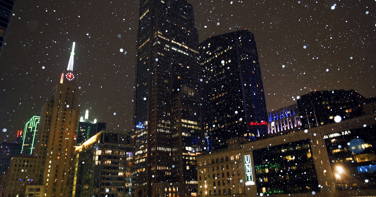 Roads in 'good shape,' mostly dry in Dallas — but watch for icy spots