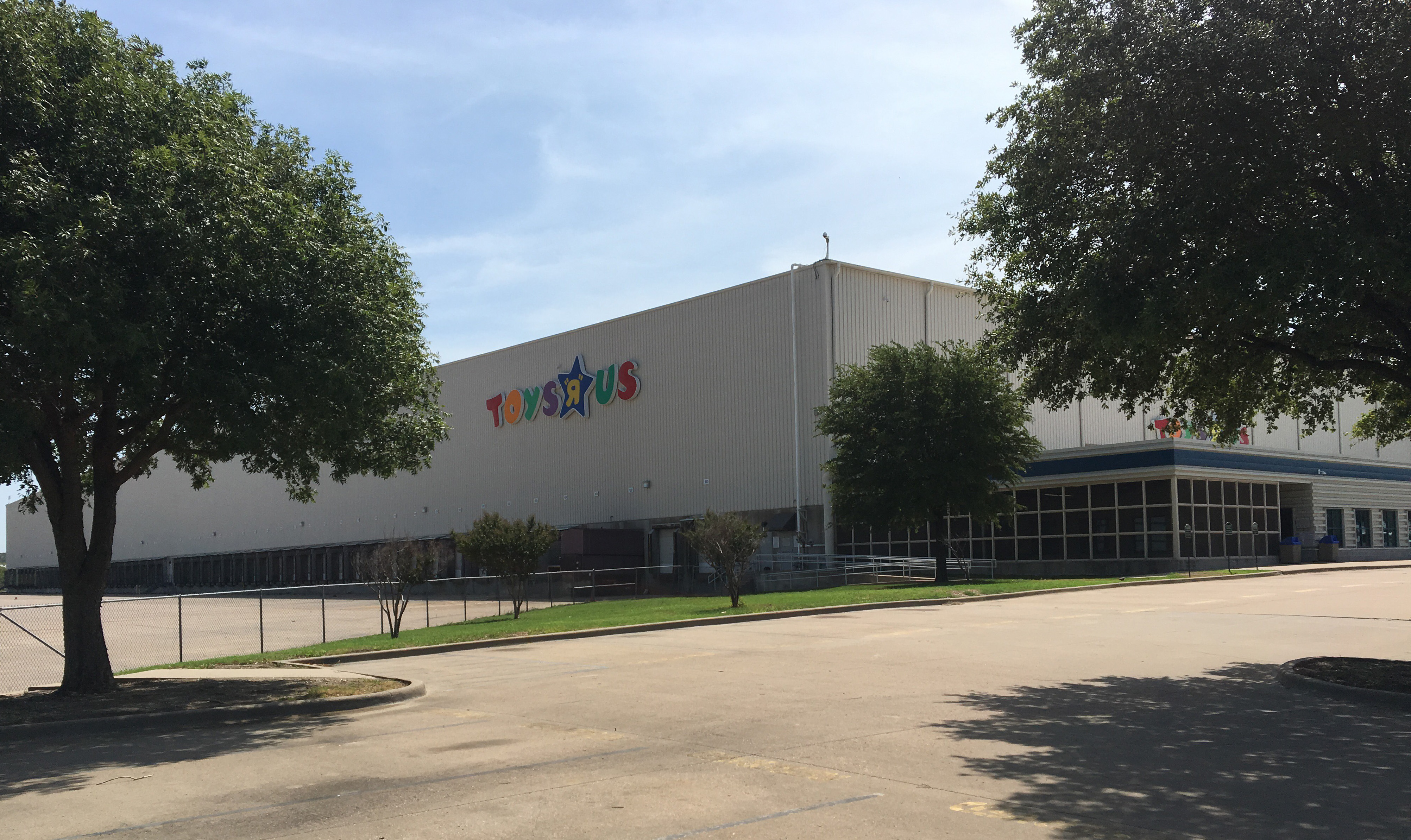 Midlothian Lands Another Empl!   oyer With Utah Bedding Firm Shipping - 