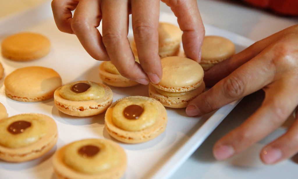 Macaron Baking Mat, Perfect Macarons