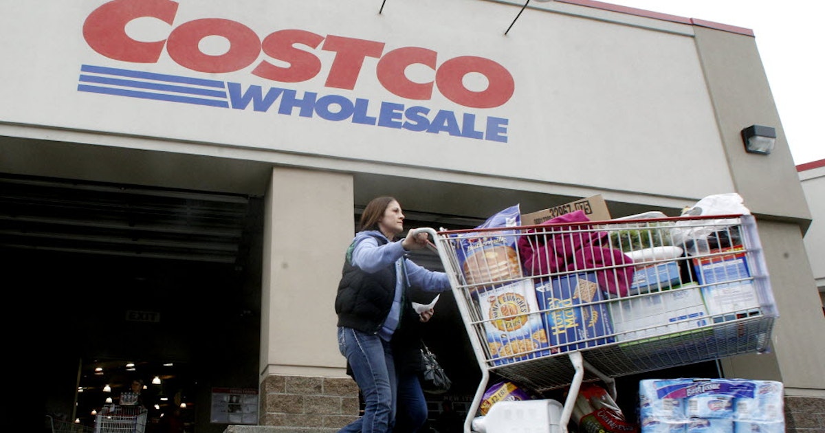 Black Friday ad drop: Costco offers 40-inch TV for $199, plus $35 off popular Instant Pot ...