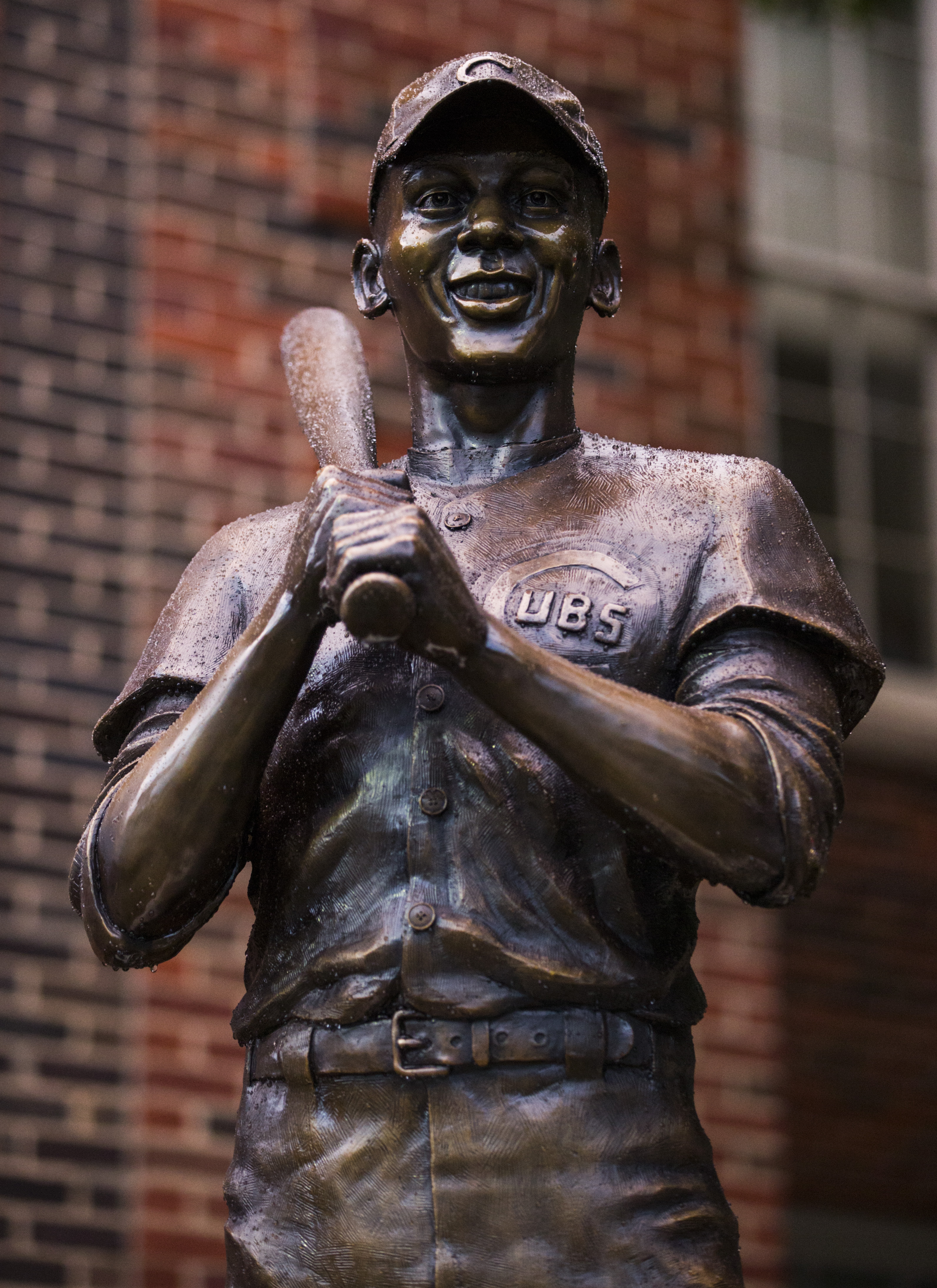 Ernie Banks Statue  Ernie banks, Cubs, Character