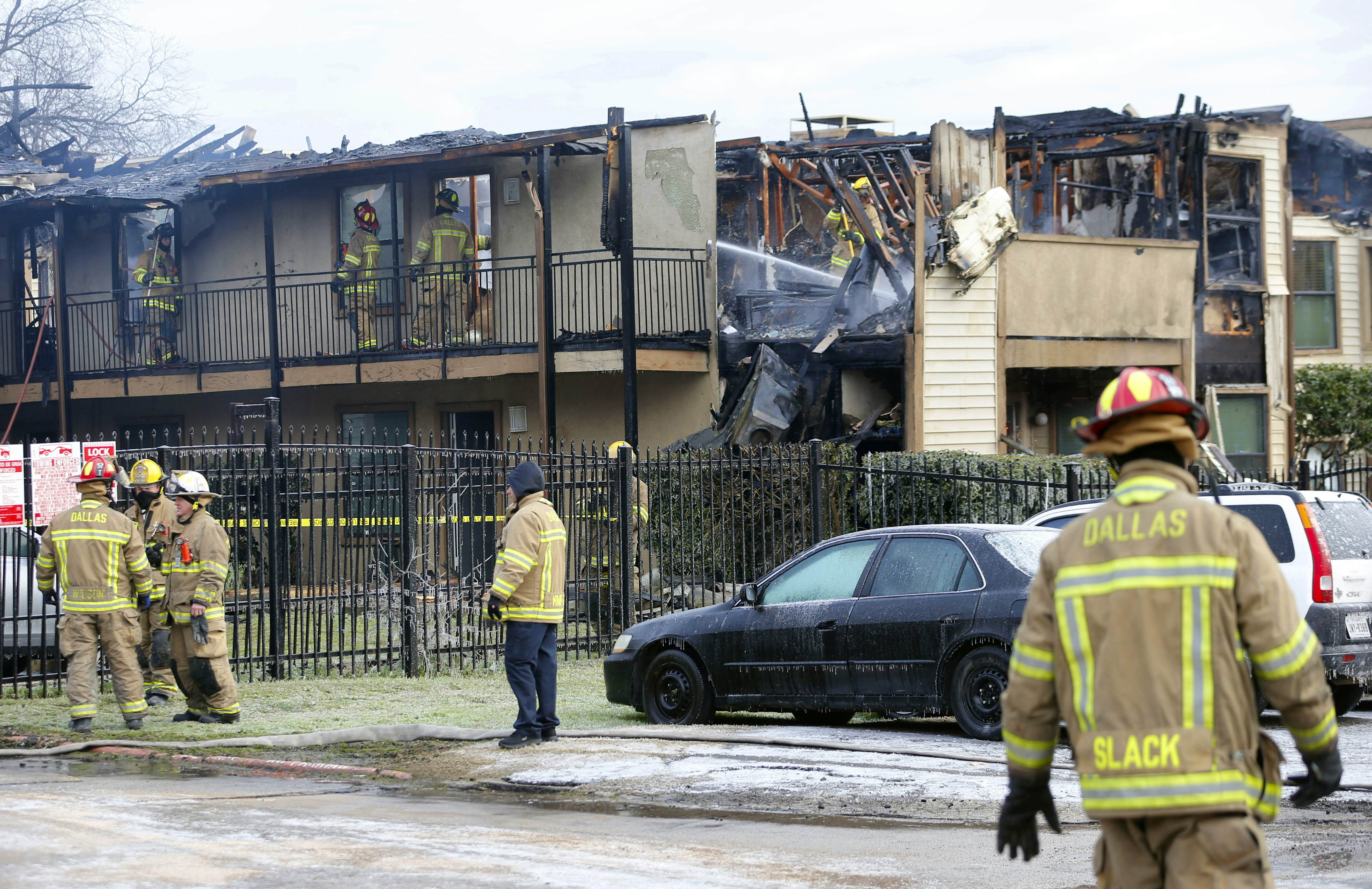 Fire displaces residents from northeast Dallas apartments Fire