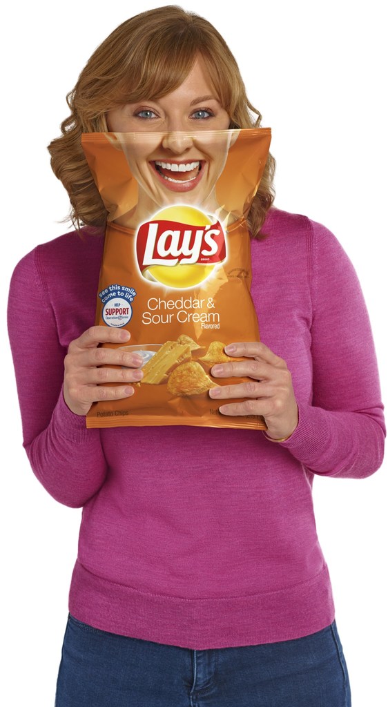 Smile! Bags of Lay's potato chips will feature kindhearted Dallas people