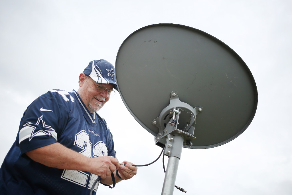 CBS, AT&T, DirecTV strike a deal to end blackout just as NFL preseason  schedule kicks off