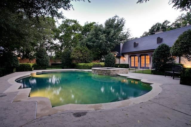 See former Dallas Mayor Tom Leppert's 5 million Old Preston Hollow