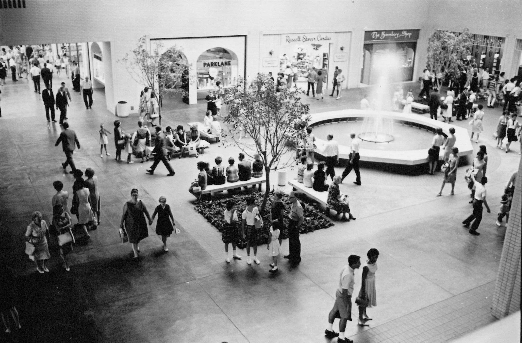 As other malls die out, NorthPark turns 50 in style Retail Dallas News