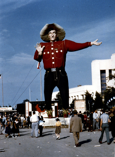 Career in a Year Photos 1993: So Long to Big Tex