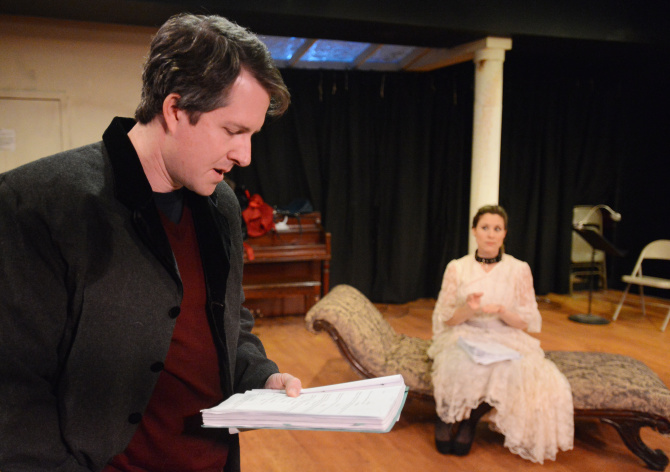 Actors Dominate In Seductive Venus In Fur At Fort Worth S