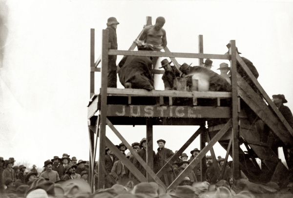 Dallas victims among 4,000 documented in new report on history of