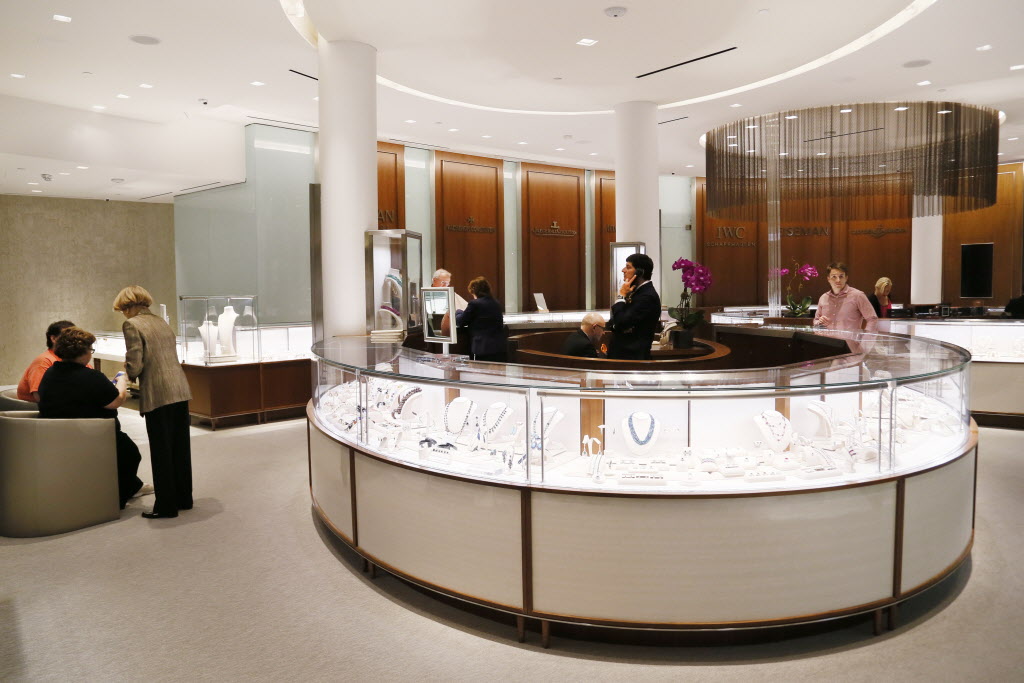 Inside the new NorthPark jewelry store with a 'nothing but Rolex' shop