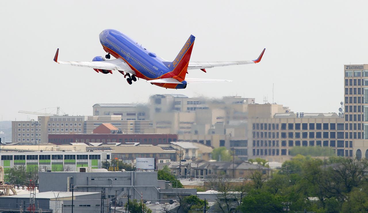 Southwest Airlines We Don t Have Room For Delta Flights At Love Field Airlines Dallas News