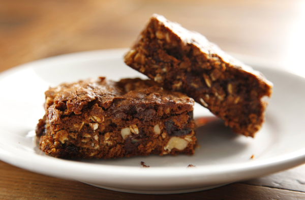 Breakfast Bars start your day with oatmeal and dried fruit Recipes
