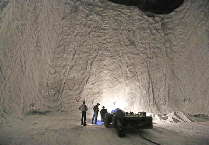 grand saline salt mine tour