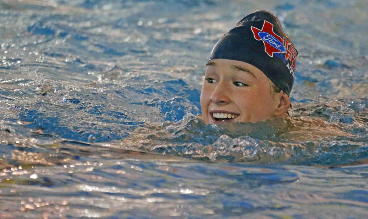 Prosper High freshman breaks junior national swim meet record, heads to  state meet