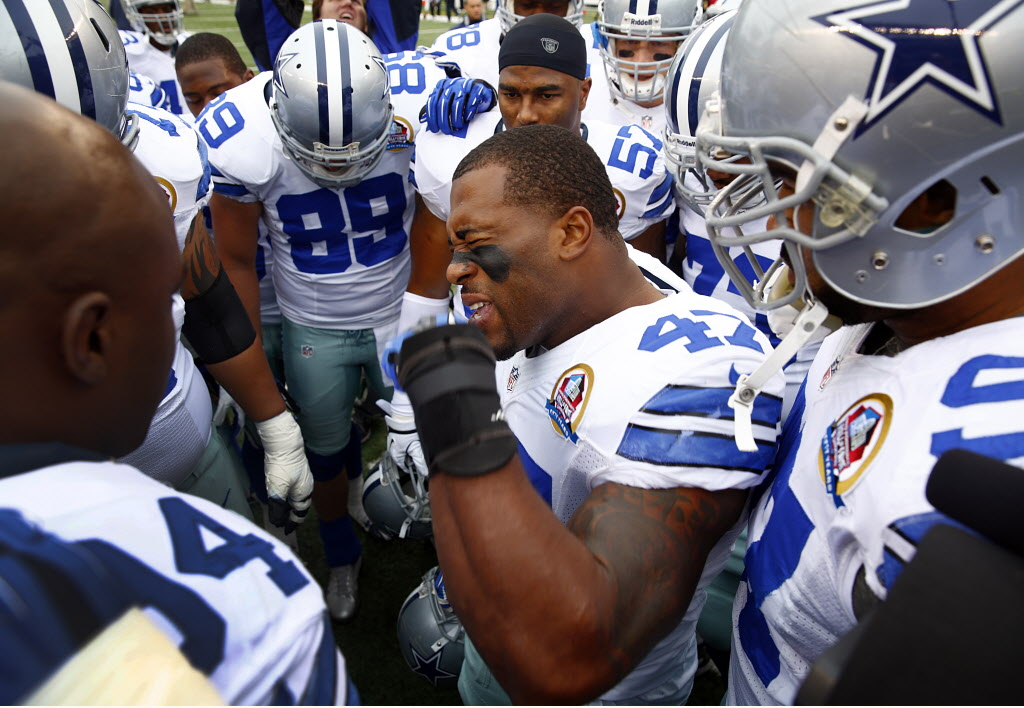 Dallas Cowboys hold moment of silence for killed linebacker Jerry Brown, Dallas  Cowboys