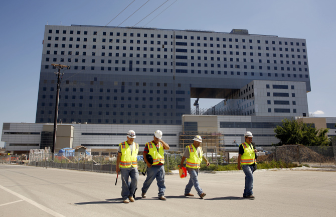 New Parkland Memorial Hospital $16 Million Over Budget | News | Dallas News