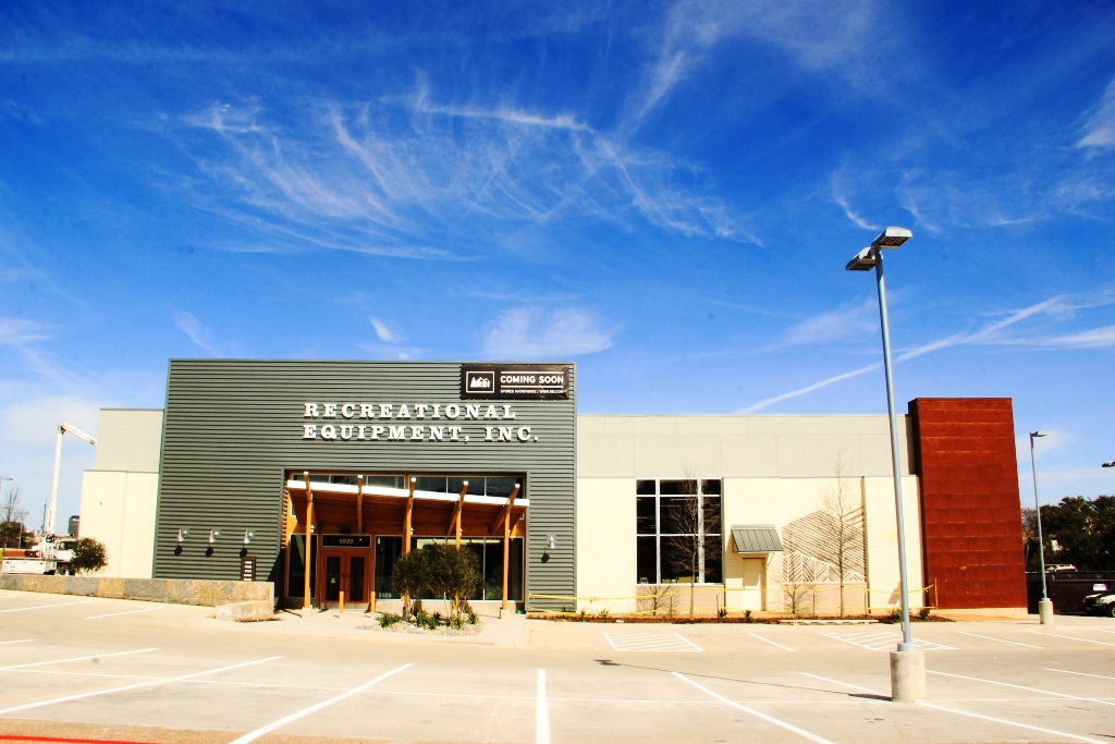 REI Plano Store - Plano, TX - Sporting Goods, Camping Gear