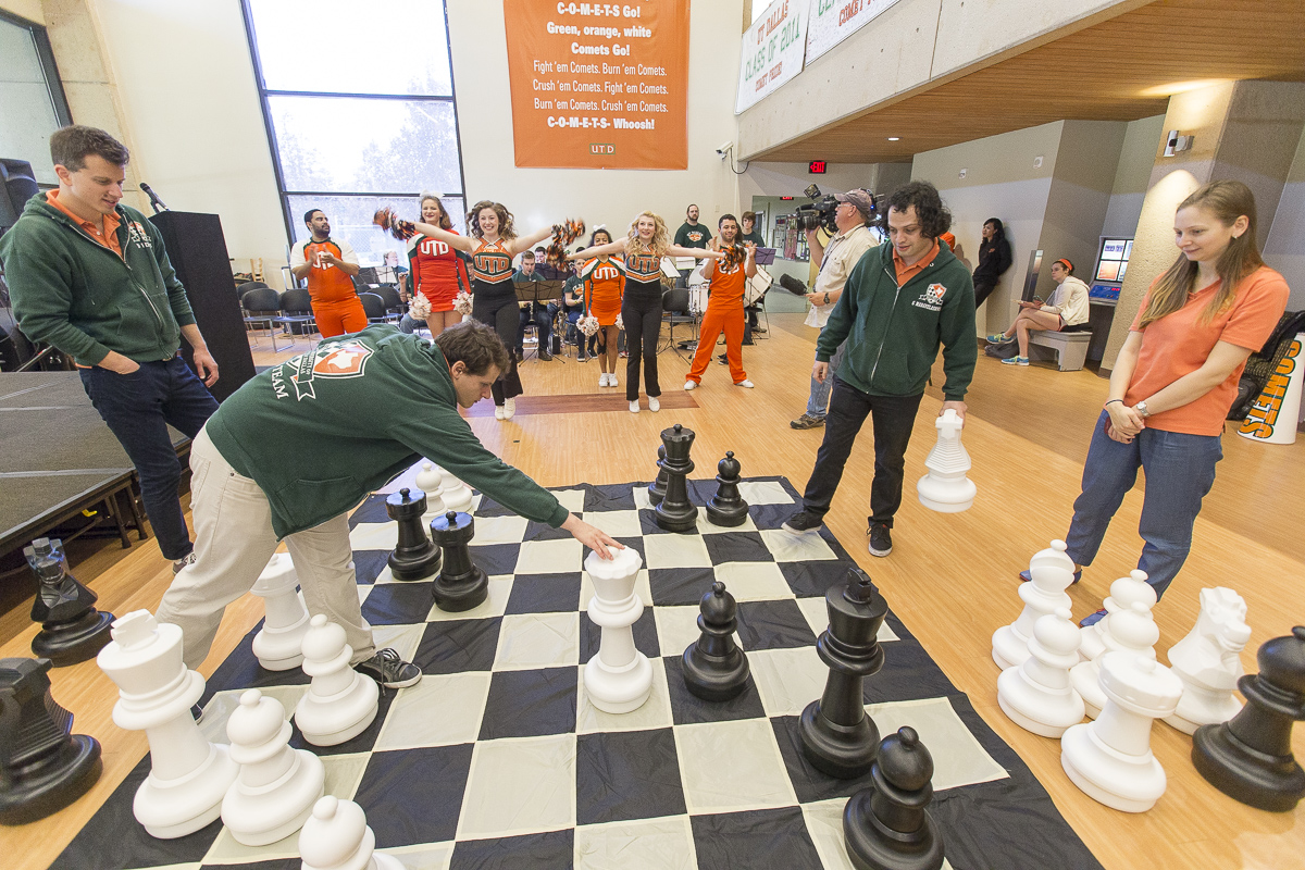 UT Dallas Chess Champs to Play Blindfold Chess at McDermott