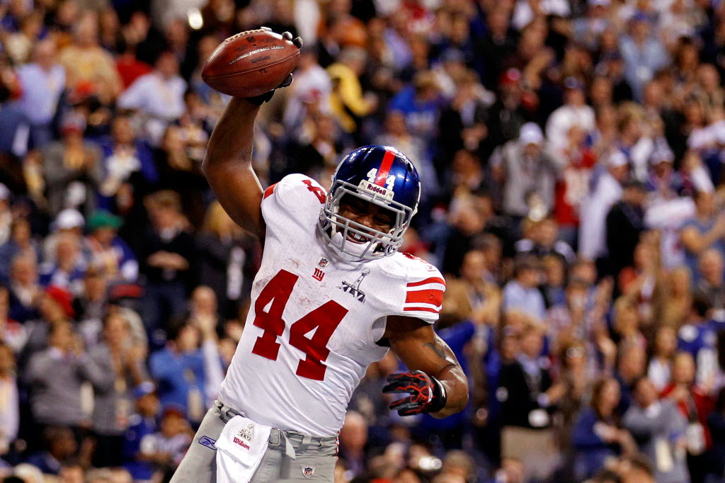 Late touchdown lifts Giants to 21-17 win over Patriots in Super